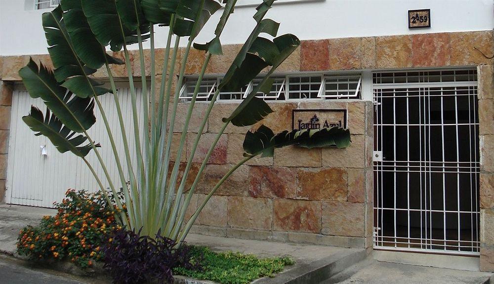 Hotel Casa Jardin Azul Cali